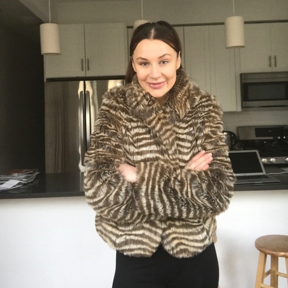 Vintage Faux Fur Animal Stripe Print Jacket - Picture 7 of 8